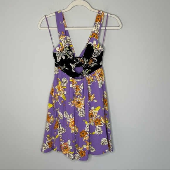 Free People Baby It's You Floral Mini Dress in Purple Combo size XSmall Cut-out - Picture 6 of 13
